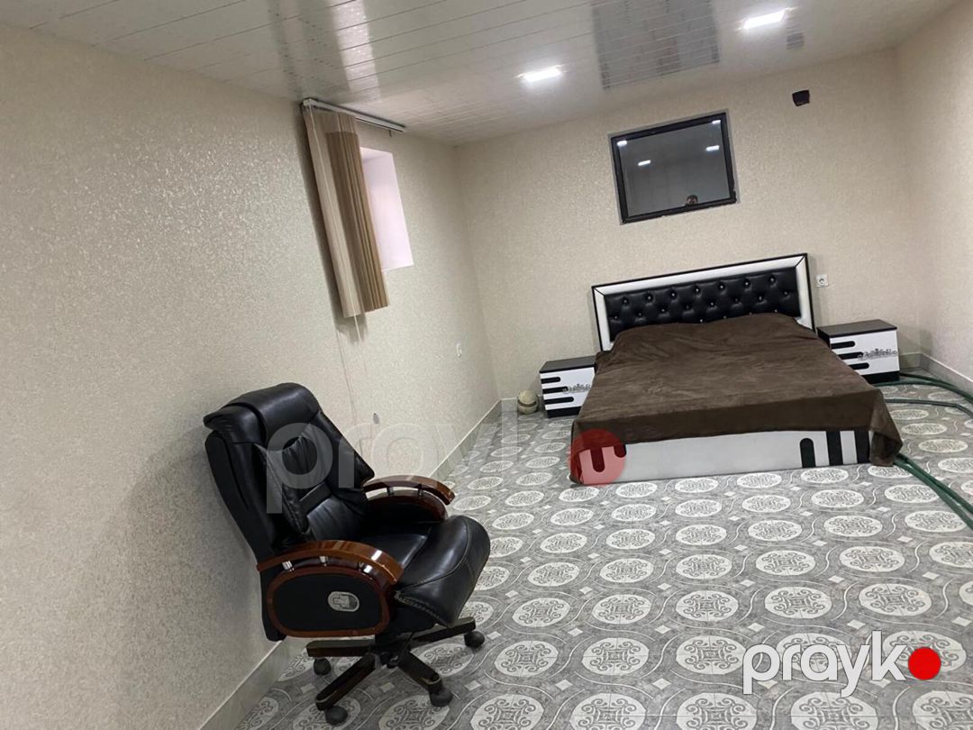 Satılır 6 otaqlı həyət evi/bağ evi 200 m² — Ev, villa, Bakı (8)