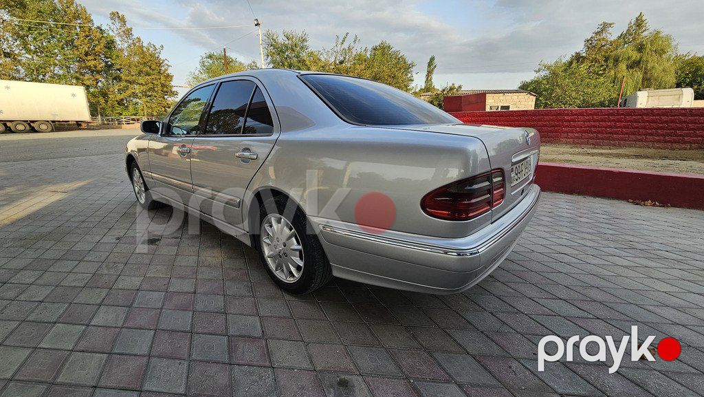 Mercedes E 270, 2.7 L, 2001 il, 351 000 km — Avtomobillər, Bakı (5)