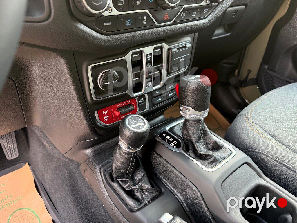 Jeep Wrangler, 2.0 L, 17.3 kWh, 2025 il, 3 500 km — Avtomobillər, Bakı (12)
