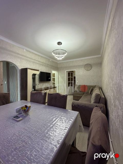 İcarəyə verilir 3 otaqlı köhnə tikili 60 m² — Bakı