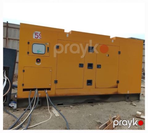 Generator — Bakı