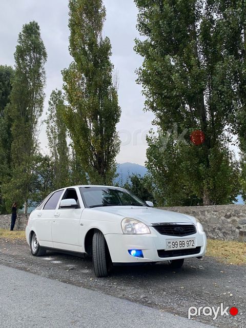 VAZ (Lada) Priora: 1.6 l 2012 il 261955 km Hetçbek — Qax