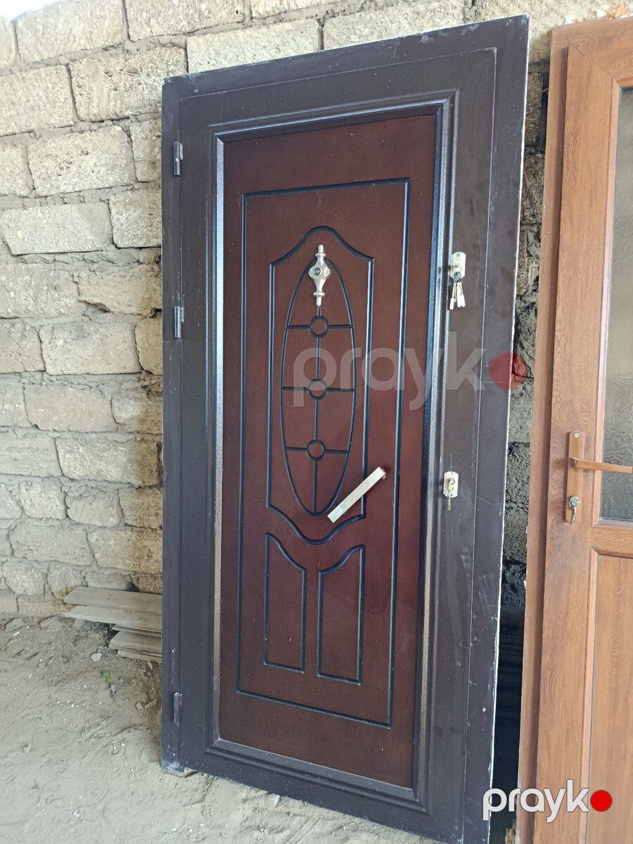 Seyf qapı — Təmir və inşaat, Bakı (2)
