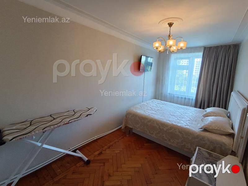 Satılır 3 otaqlı Bina evi menzil (Köhnə tikili), 83 m², 1-ci mikrorayon — Mənzil, Sumqayıt (9)