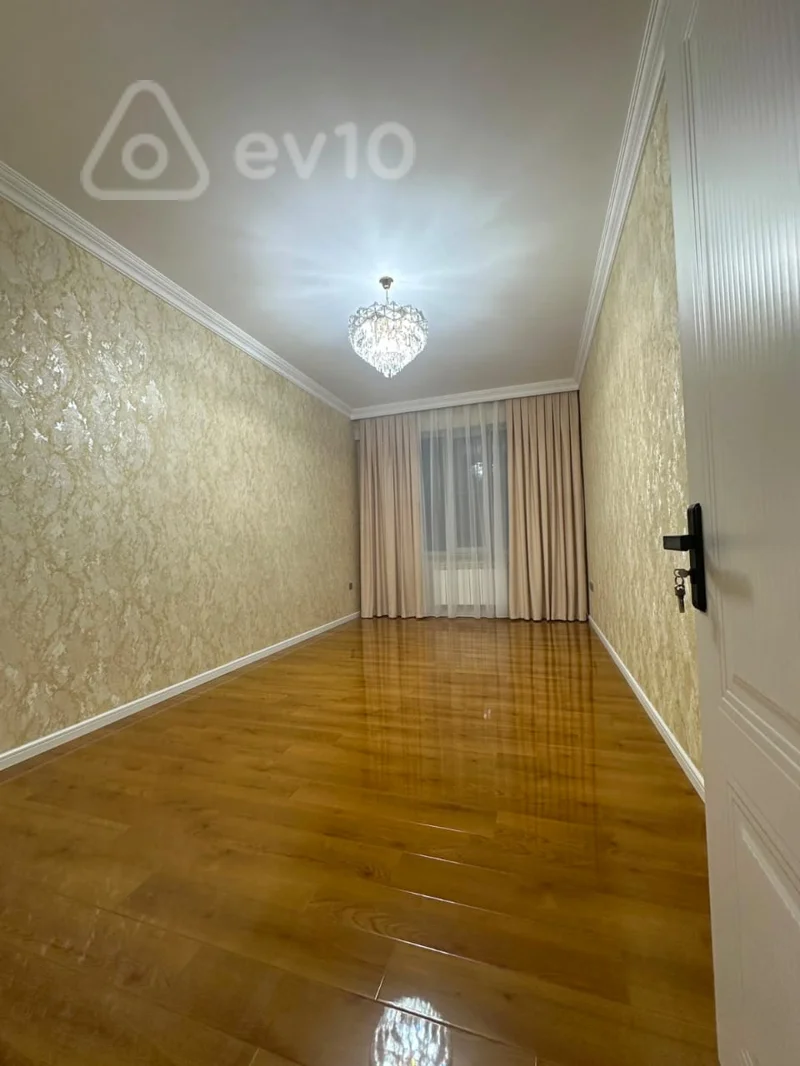 3 otaqlı mənzil, 83 m², Mir Cəlal küçəsi — Bakı