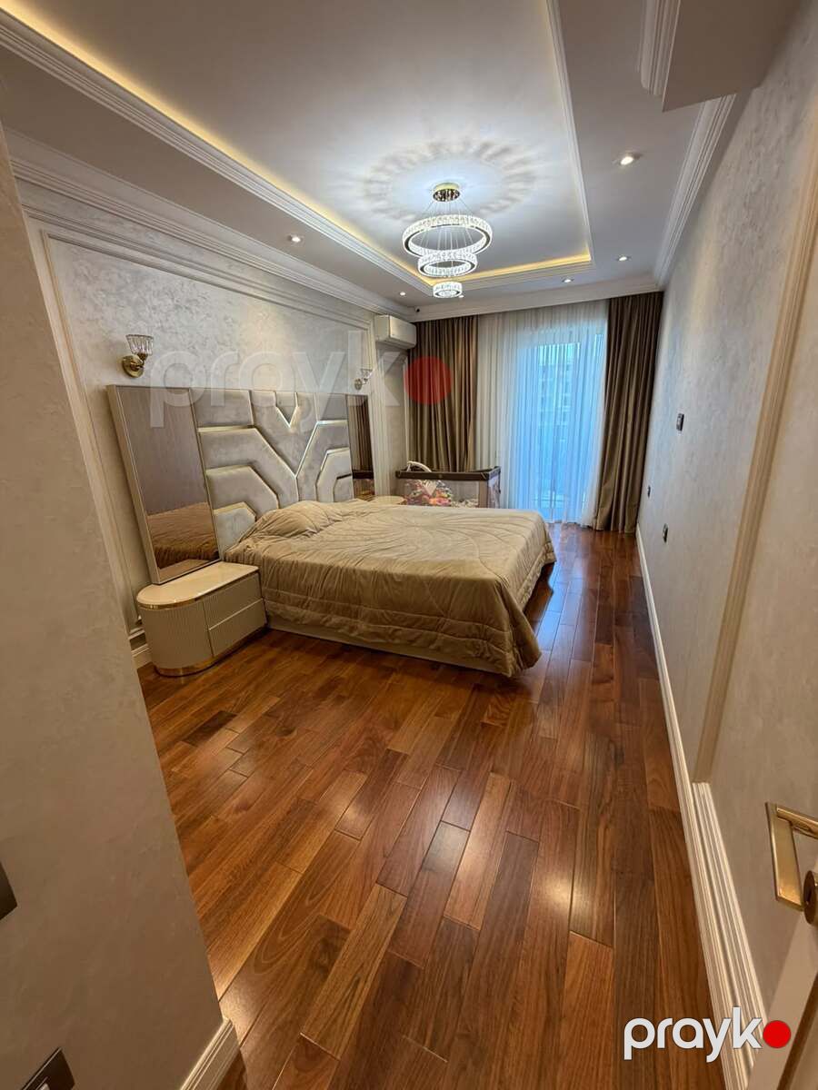 Satılır 4 otaqlı yeni tikili 202 m² — Mənzil, Bakı (5)