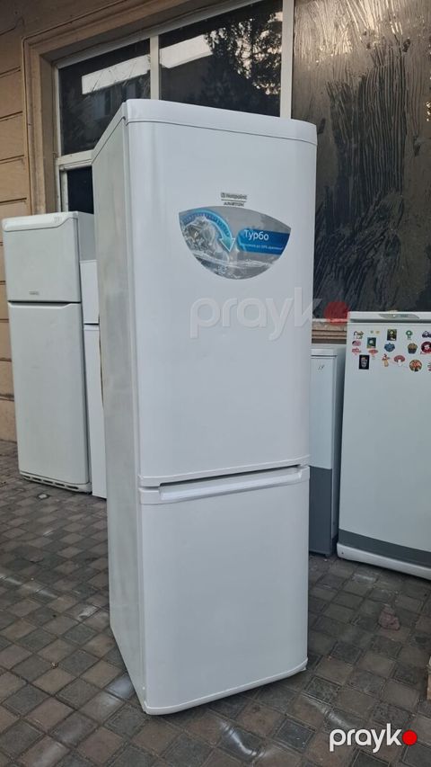 Soyuducu Hotpoint — Bakı