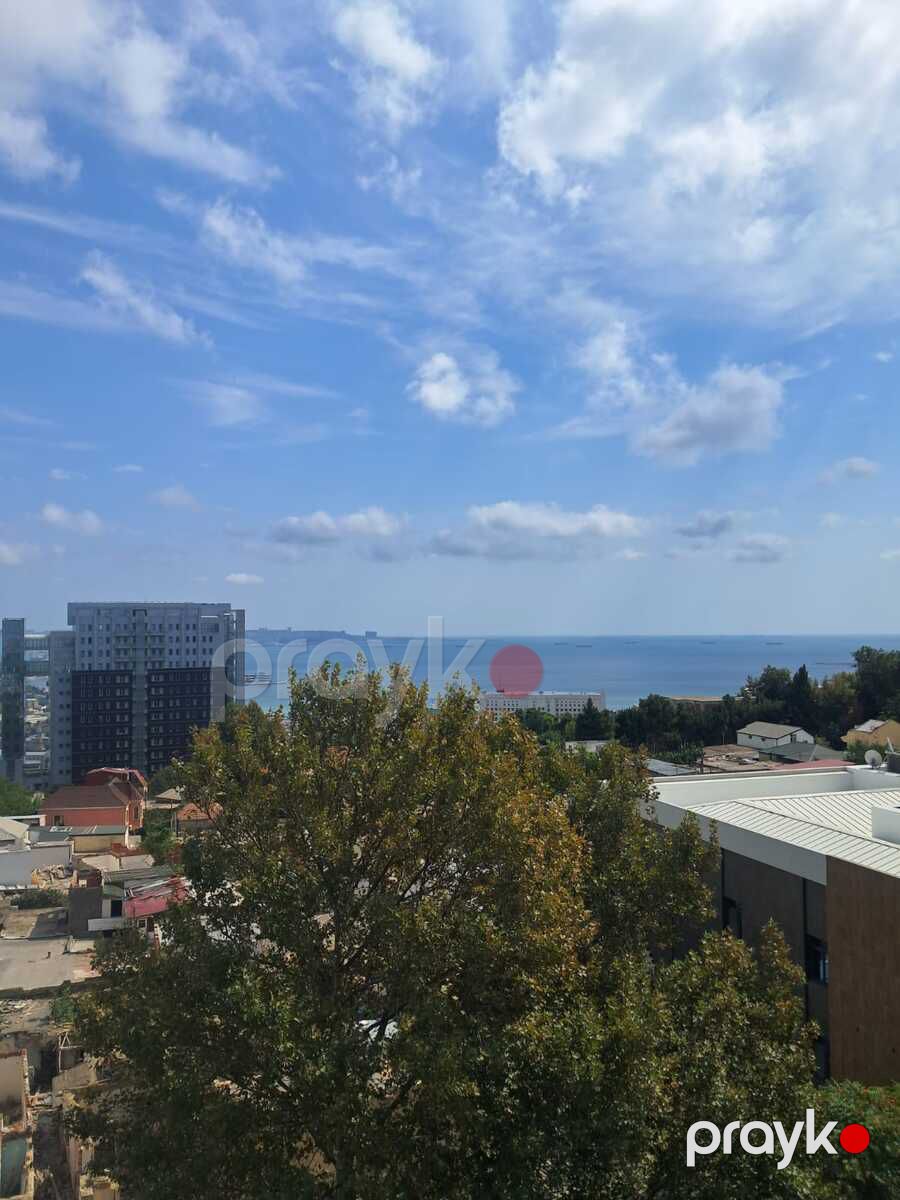 Satılır 3 otaqlı köhnə tikili 107 m² — Mənzil, Bakı (2)