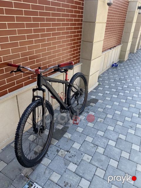 Salam velo 29 luq du hec bir problemi yoxdur tormuzu tros deyil — Digah