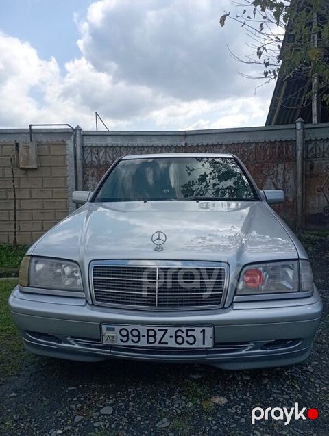 Mercedes C 240, 2.4 L, 2000 il, 301 900 km — Balakən