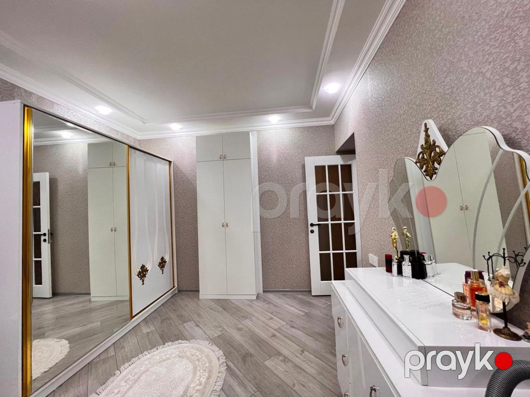 Satılır 2 otaqlı köhnə tikili 60 m² — Mənzil, Bakı (12)