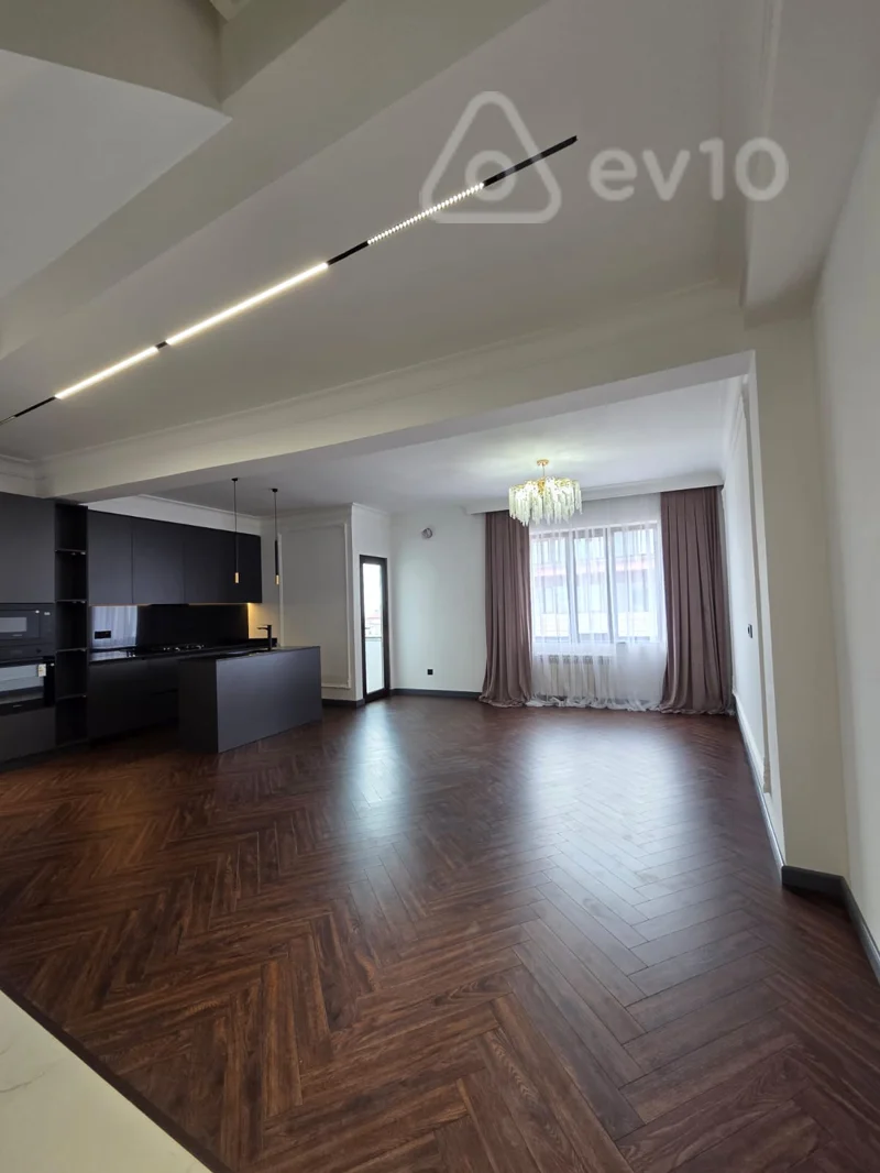3 otaqlı mənzil, 142 m², tib uni — Mənzil, Bakı (10)