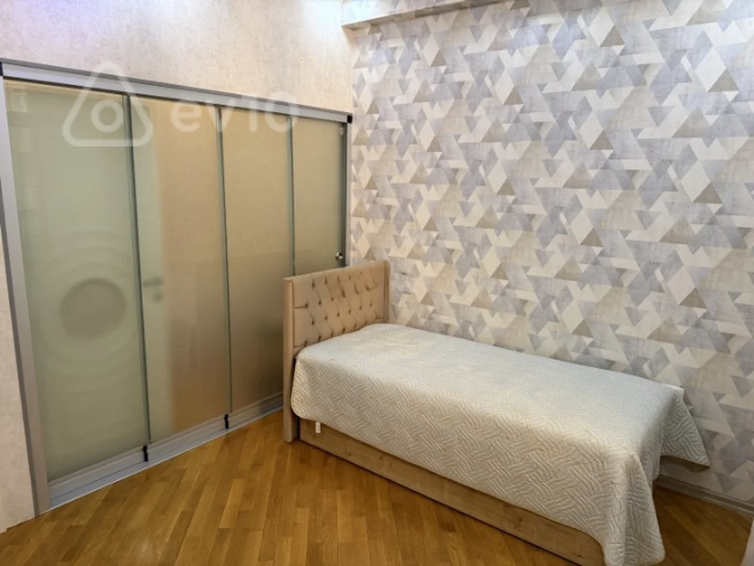 4 otaqlı mənzil, 120 m², Rovsen Dadasov — kirayə — Mənzil, Bakı (6)