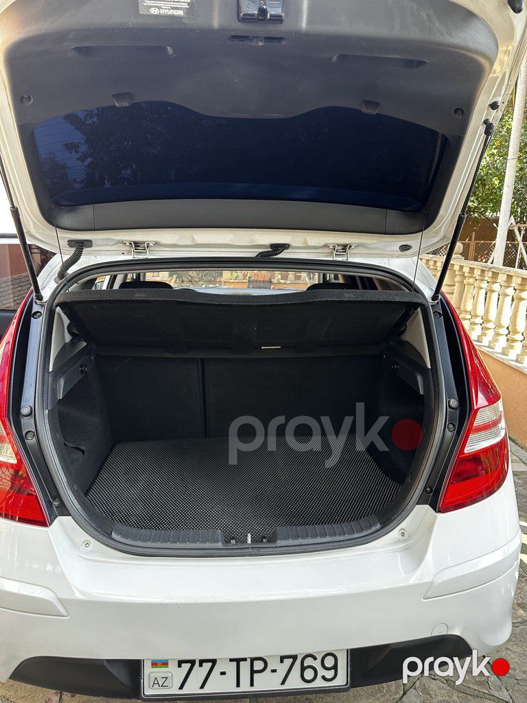 Hyundai i30, 1.6 L, 2011 il, 290 000 km — Avtomobillər, Ağstafa (6)