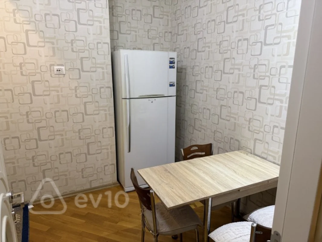 4 otaqlı mənzil, 120 m², Rovsen Dadasov — kirayə — Mənzil, Bakı (9)