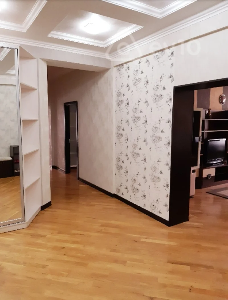 2 otaqlı mənzil, 90 m², 8 noyabr k 23 — kirayə — Mənzil, Bakı (5)