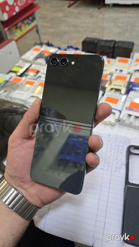 Samsung Galaxy Z Flip 5 Gray 256GB/8GB — Bakı