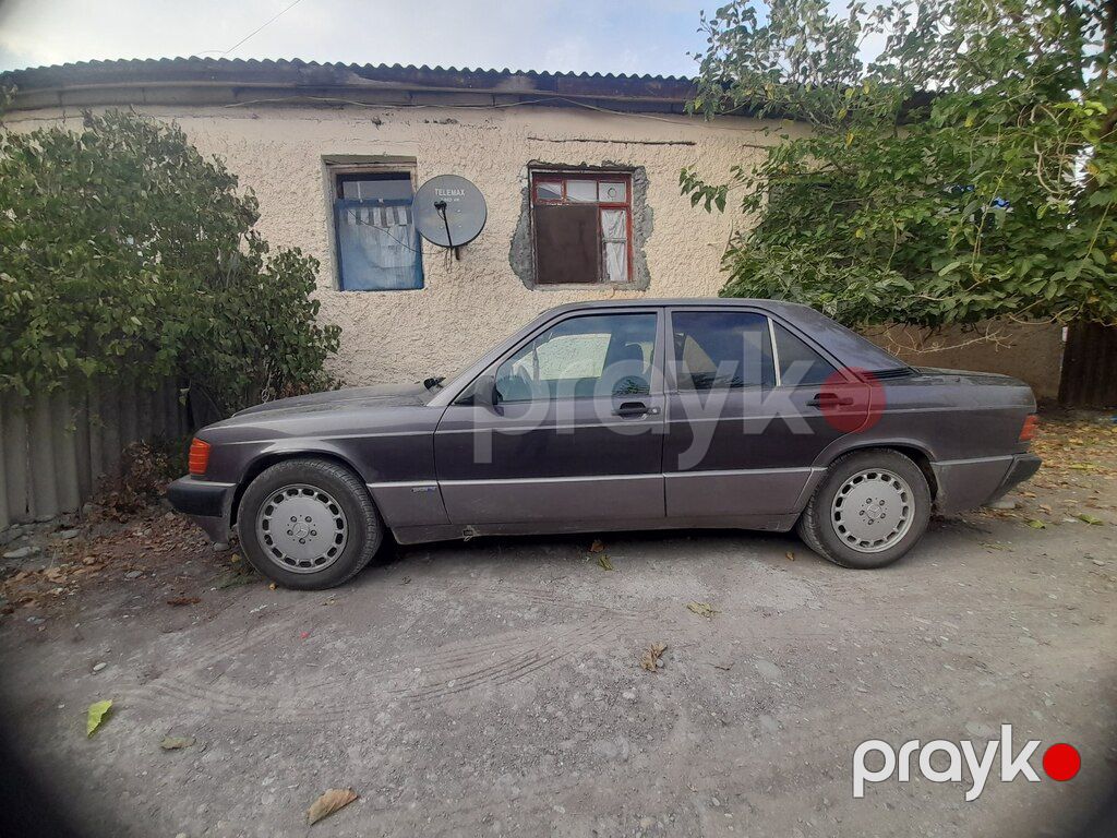 Mercedes 190, 2.3 L, 1992 il, 507 667 km — Avtomobillər, Bərdə (3)
