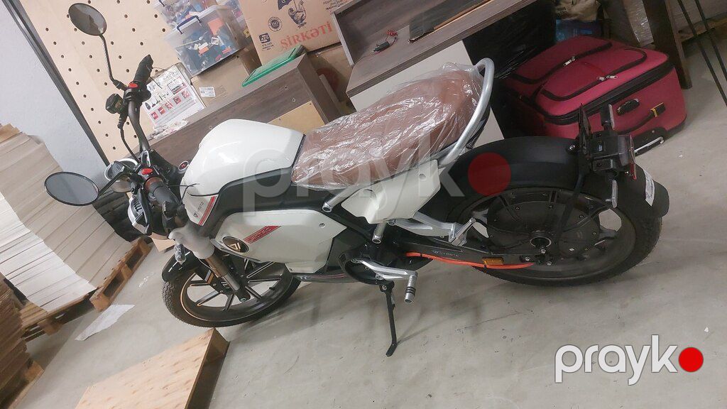 Vmoto Super Soco TC Café, 50 sm3, 2025 il, yeni — Mopedlər və skuterlər, Bakı (2)