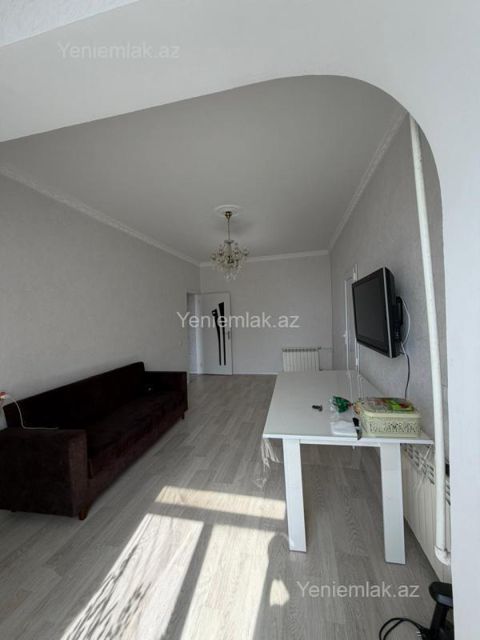 Satılır 2 otaqlı Bina evi menzil (Köhnə tikili), 54 m², Binəqədi rayonu — Bakı