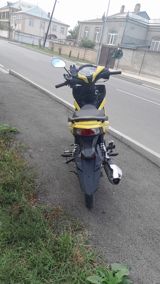 Moped/Motosiklet – Sarı-qara sport dizayn - Korpus: aqressiv xətlərə — Mopedlər və skuterlər