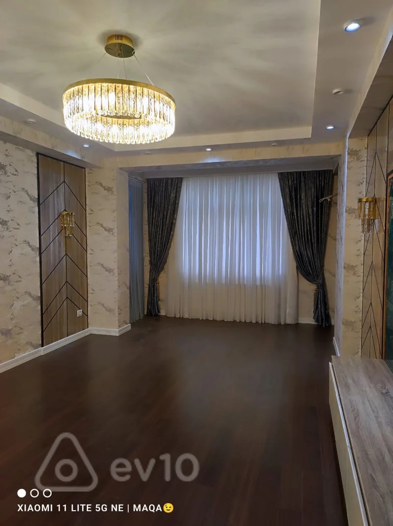 4 otaqlı mənzil, 215 m², Məsud Davudoğlu küçəsi — Mənzil, Bakı (12)