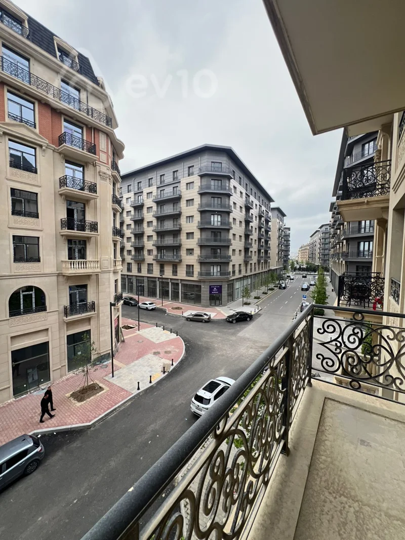 3 otaqlı mənzil, 135 m², Ag Şəhər — Bakı