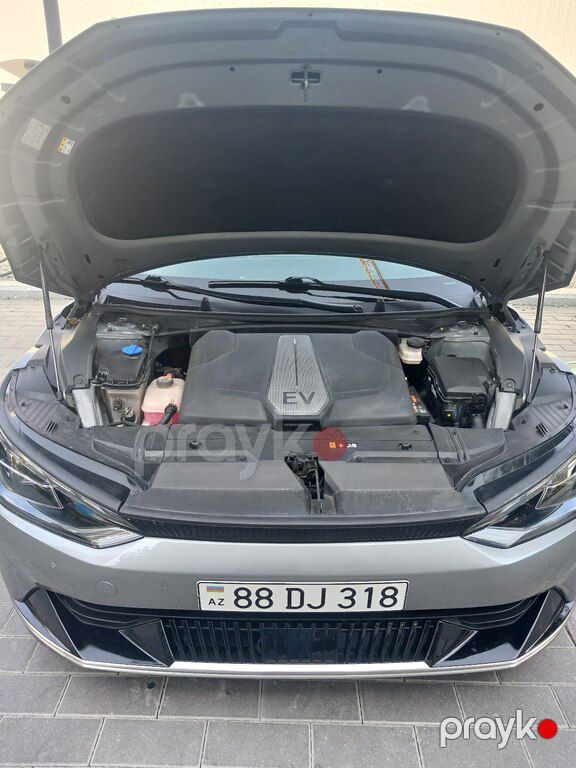 Kia EV6, 77.4 kWh, 2023 il, 90 500 km — Avtomobillər, Bakı (11)