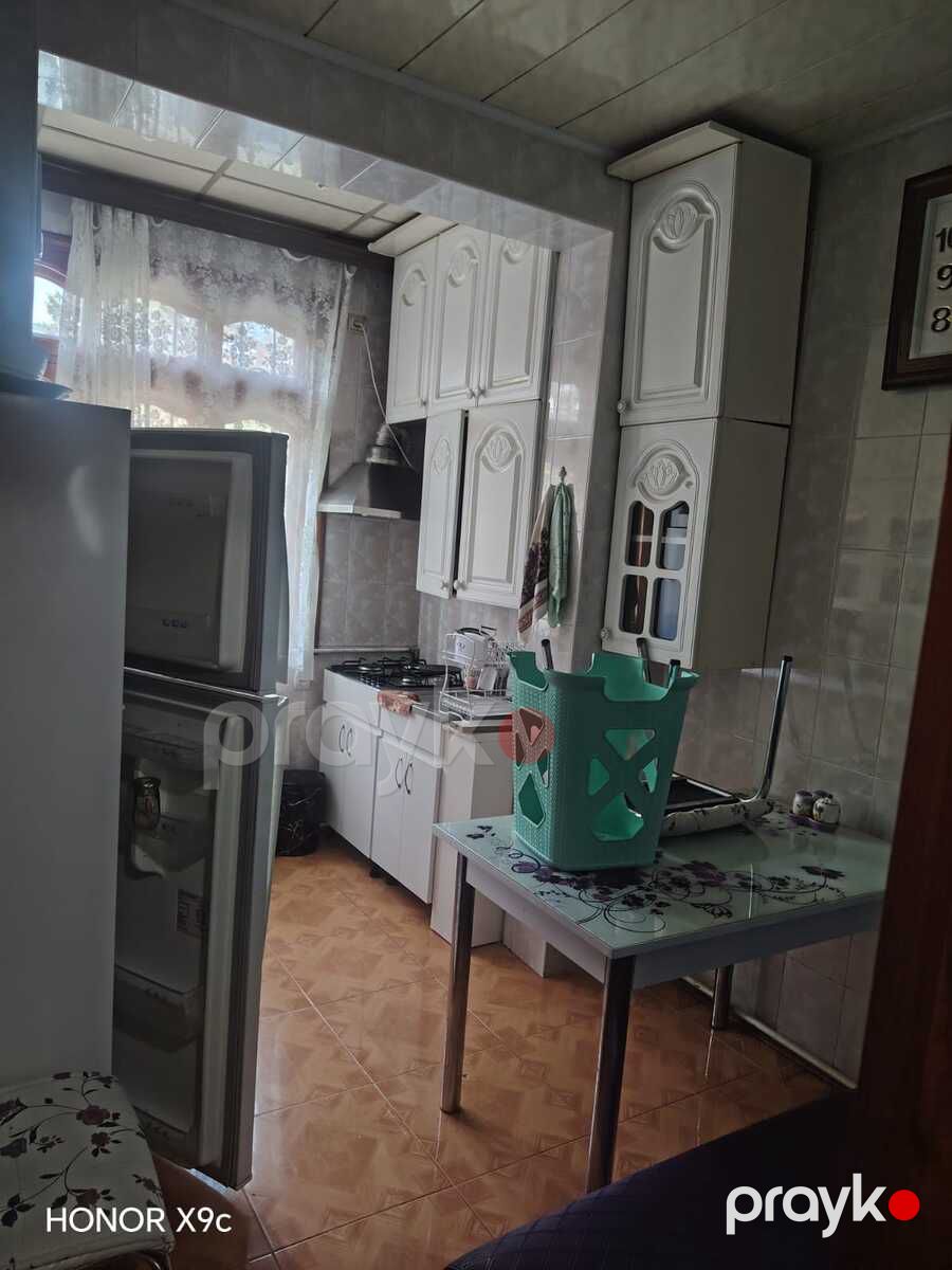 İcarəyə verilir 3 otaqlı köhnə tikili 70 m² — Mənzil, Bakı (2)