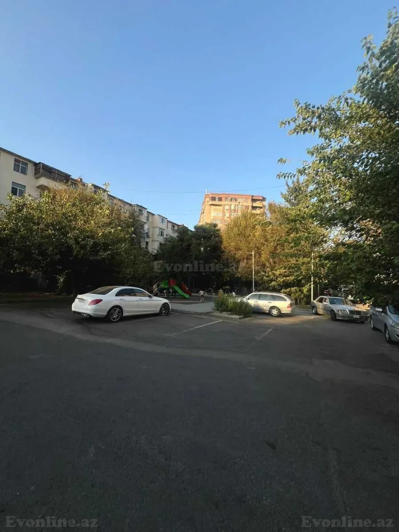 Satılır 2 otaqlı Mənzil Köhnə tikili 35 m² Bakı, Nərimanov r — Mənzil, Bakı (2)