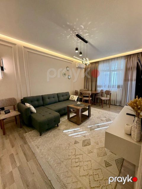 Satılır 2 otaqlı köhnə tikili 58 m² — Bakı