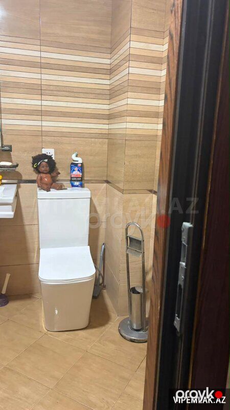 Yasamal rayonunda 4 otaqlı Köhnə tikili Satılır, 110 m² — Mənzil, Bakı (8)