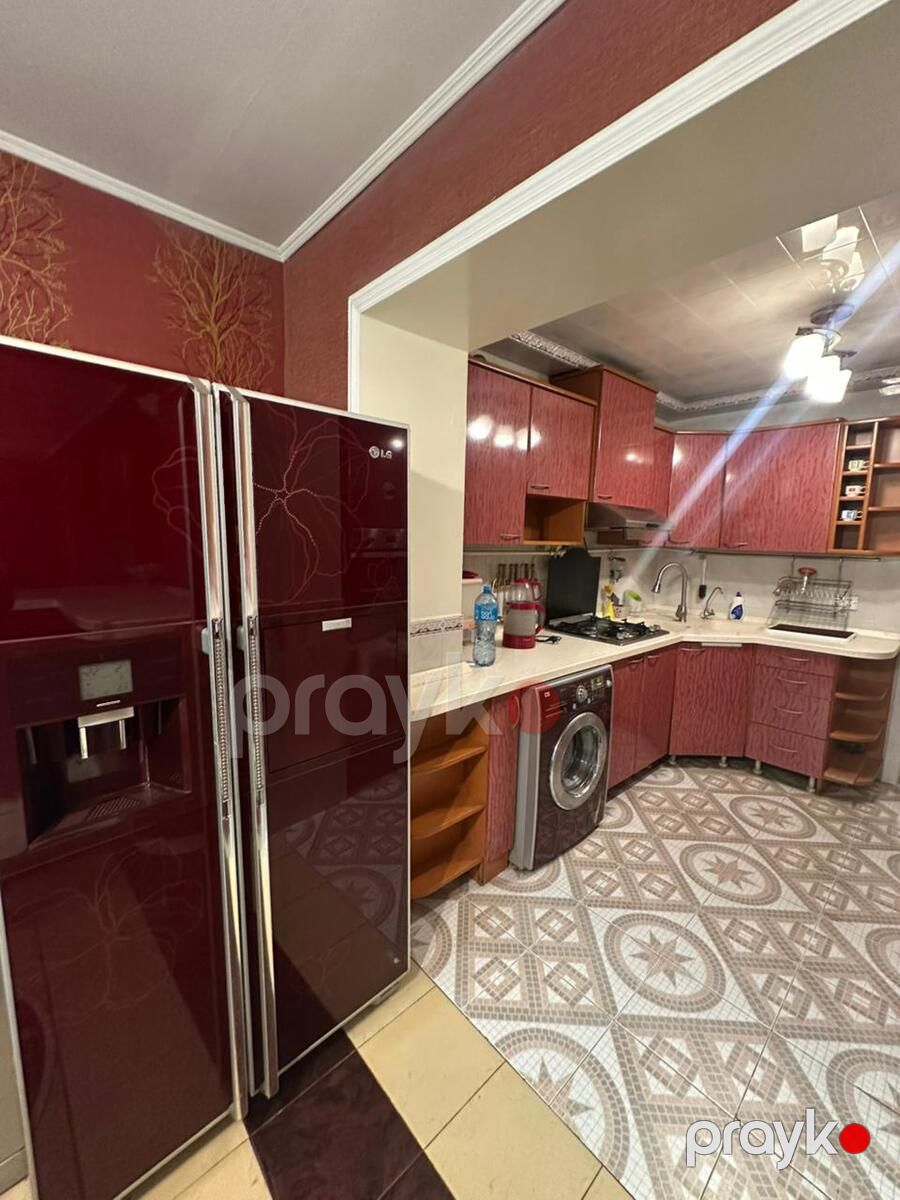 Satılır 5 otaqlı köhnə tikili 181.3 m² — Mənzil, Bakı (8)