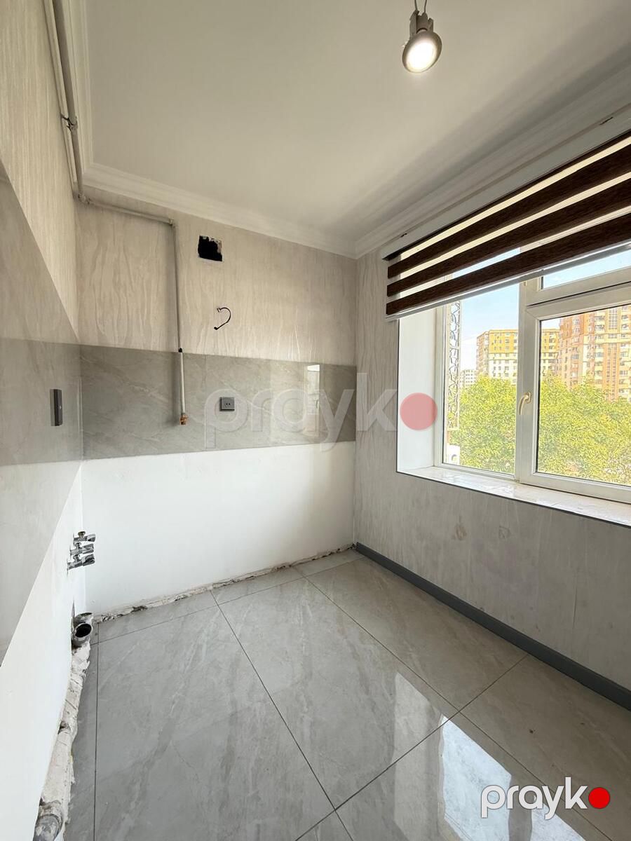 Satılır 2 otaqlı köhnə tikili 57 m² — Mənzil, Bakı (6)