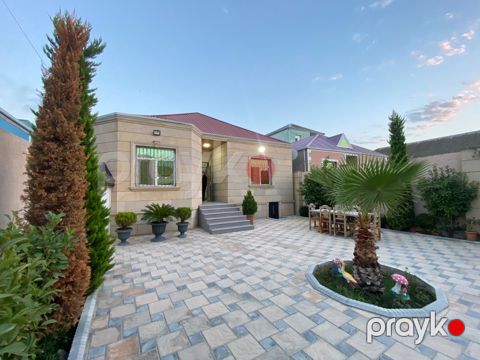 Həyət evi, Binəqədi qəs — Bakı