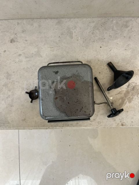 Metal qutuda portativ benzinli/kerozinli düşərgə ocağı (soba) — Masazır