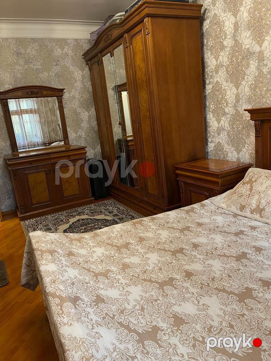 Satılır 5 otaqlı köhnə tikili 110 m² — Mənzil, Bakı (10)
