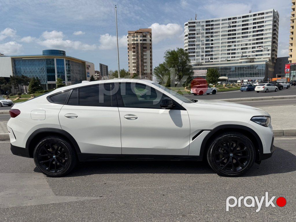 BMW X6, 3.0 L, 2022 il, 81 000 km — Avtomobillər, Bakı (4)