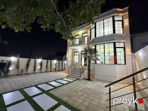 Satılır 5 otaqlı həyət evi/bağ evi 200 m² — Bakı