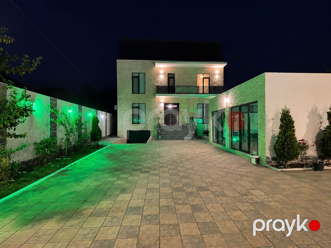 Satılır 6 otaqlı həyət evi/bağ evi 500 m² — Ev, villa, Bakı (2)