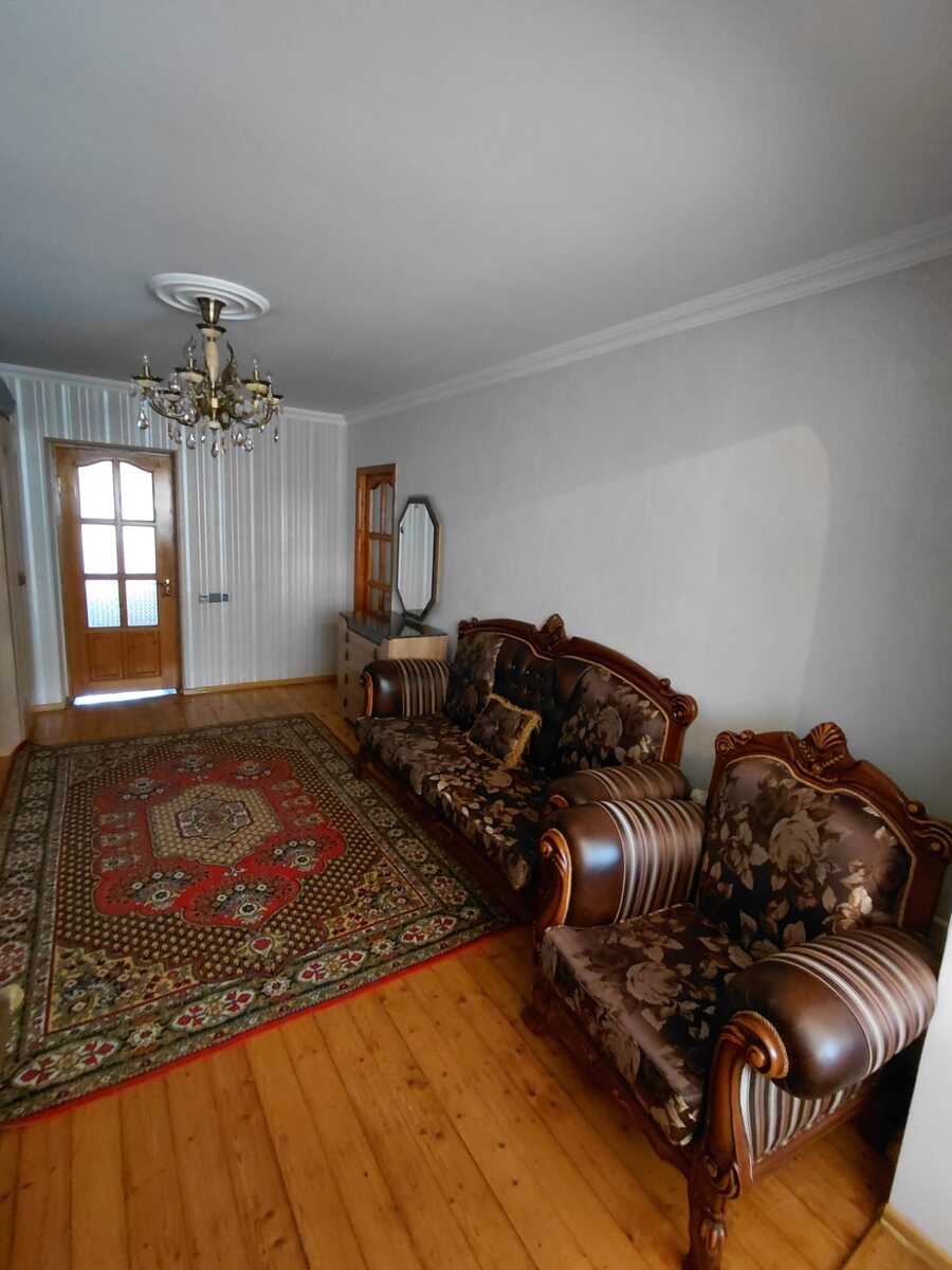 Satılır 4 otaqlı köhnə tikili 100 m² — Mənzil, Bakı (5)