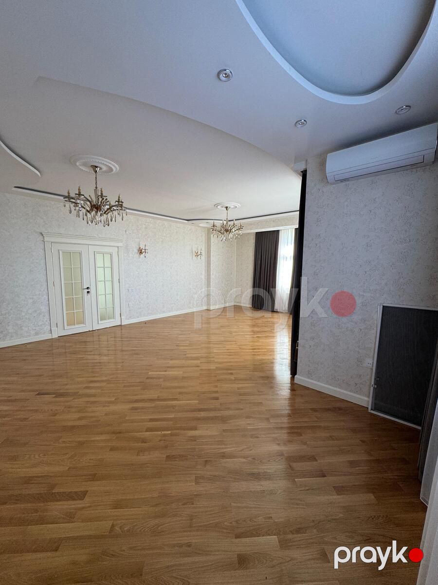 Satılır 4 otaqlı yeni tikili 156 m² — Mənzil, Bakı (8)