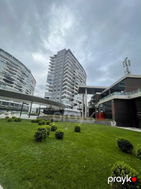 Satılır 3 otaqlı yeni tikili 146.7 m² — Bakı