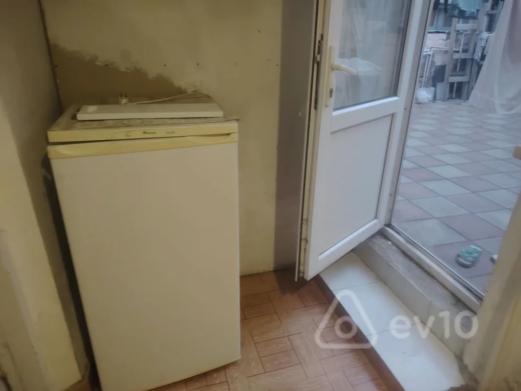 1 otaqlı həyət evi, 40 m², Yasamal — kirayə — Ev, villa, Bakı (4)