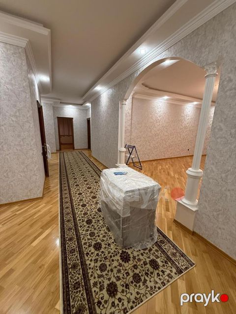 Satılır 4 otaqlı yeni tikili 175 m² — Bakı