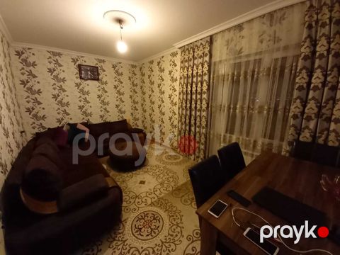 Satılır 3 otaqlı köhnə tikili 80 m² — Bakı