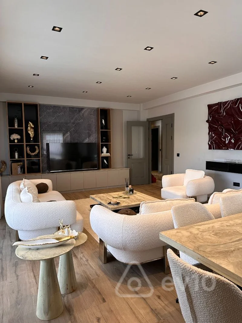 3 otaqlı mənzil, 127 m², M/Bulvar kuc — kirayə — Bakı