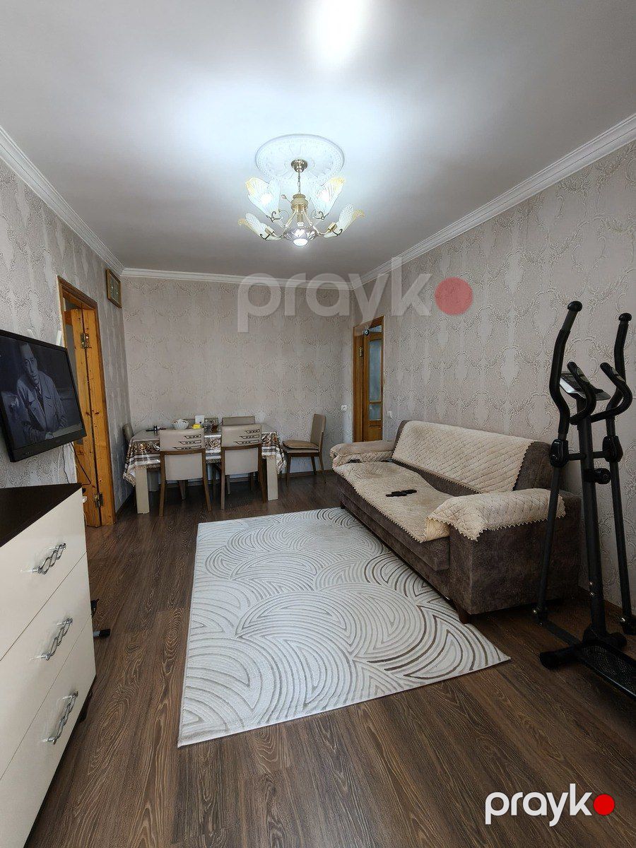 Satılır 2 otaqlı köhnə tikili 55 m² — Mənzil, Bakı (2)