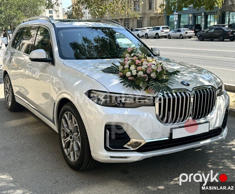 BMW X7, 2022 il — Minik avtomobili icarəsi, Bakı (8)