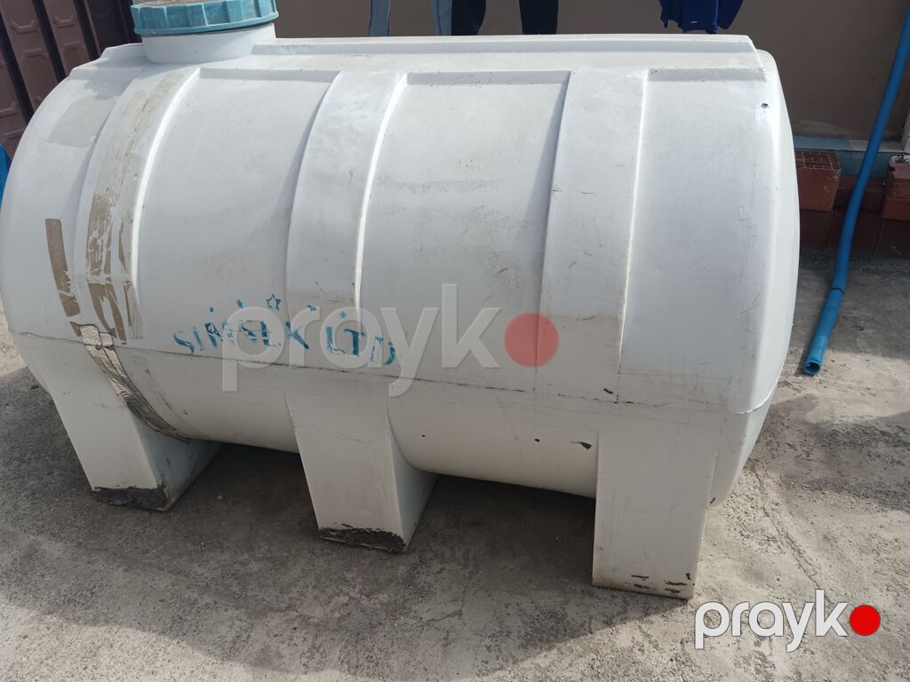 Bak, Plastik, 2000 l l, İşlənmiş — Su çənləri, kanisterləri, bochkalar, Bakı (2)